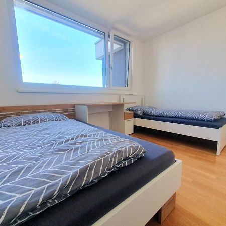 Near Lake Two Bedroom Duplex Apartment ウィーン エクステリア 写真
